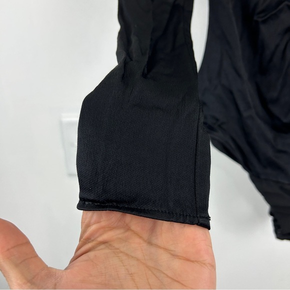 Zara Ruched V-Neck Bodysuit - Picture 10 of 12